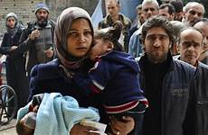 refugees refugee palestinian syria yarmouk palestinians fleeing damascus reuters vulnerable stringer