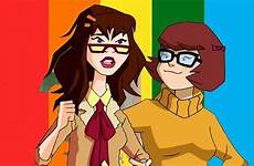 velma scooby lesbian incorporated serie daphne animada producer cervone tony marcie confirmaron productor asi lesbiana gunn romantically