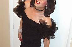 transgender crossdresser dresses pantyhose crossdresserheaven