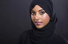 hijab muslim women wearing muslims hot saudi woman arabia hijabs do non hijabi tunisian marry really girls beautiful face am
