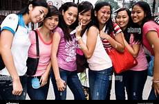 philippines manila filippine ragazze gruppo adolescenti epidemic