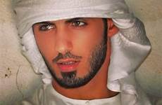 omar borkan outfittrends scarves chicos arabe guapo arabia stylish dpz
