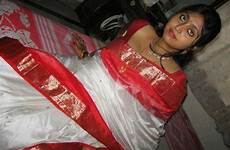 indian hot desi girls aunties wifes knockers blogthis email twitter show cute