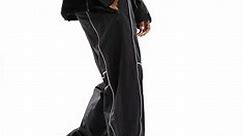 The North Face tek piping wind pants in black  | ASOS