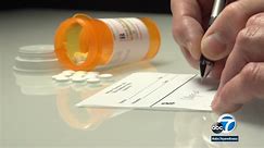 Illinois public officials seek greater oversight of prescription drug 'middlemen'