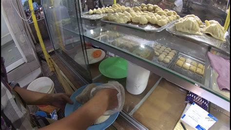 Perumnas adalah badan usaha milik negara (bumn) yang berbentuk perusahaan umum (perum) dimana keseluruhan. Indonesia Palembang Street Food 3709 Part.1 Pempek Jojo Perumnas Sako YDXJ0860 - YouTube