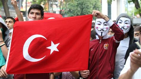 7m'luk twitter hesabından koskoca anonymous türkçe tweet atarak ekonomiyle dalga geçti. Hackers revelan datos personales de 50 millones de turcos ...