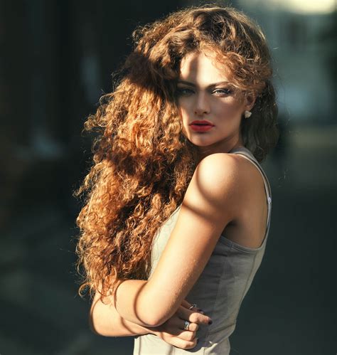 Blonde girls, latinas and ebony women. The Curly Girl Method: In 3 Easy Steps | Curls Understood