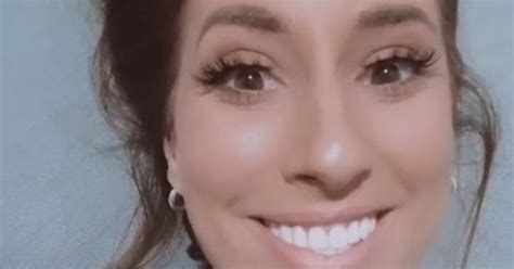 Stacey solomon #27 still a prat. Stacey Solomon films herself having a poo as she slams ...