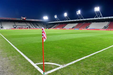 Historical grounds can be chosen as well. Cracovia zamieni stadion w KOŚCIÓŁ! Ważne informacje dla ...