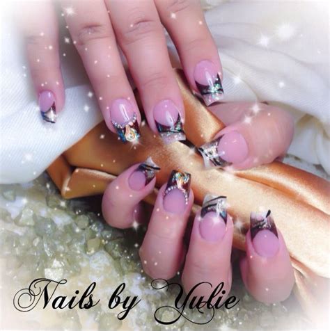 Black pearl has meaning and properties of advancing the achievement. "Live young" The most prettiest nails ever. Fall colors ...