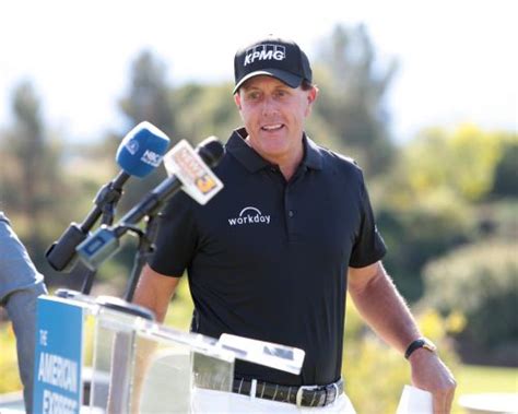 She has been married to phil mickelson since november 16, 1996. Phil Mickelson Bio, Affair, Married, Wife, Net Worth ...