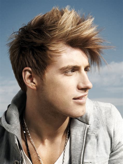 P!nk has been rocking her edgy cropped look for a long as we can remember. Top 10 Hair style For Man ~ Now The Time For Break