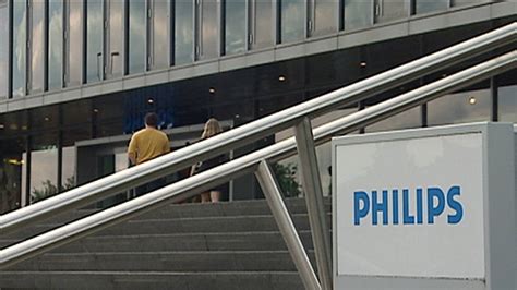 Maybe you would like to learn more about one of these? Nieuw stadion AA Gent straalt door led-verlichting Philips ...