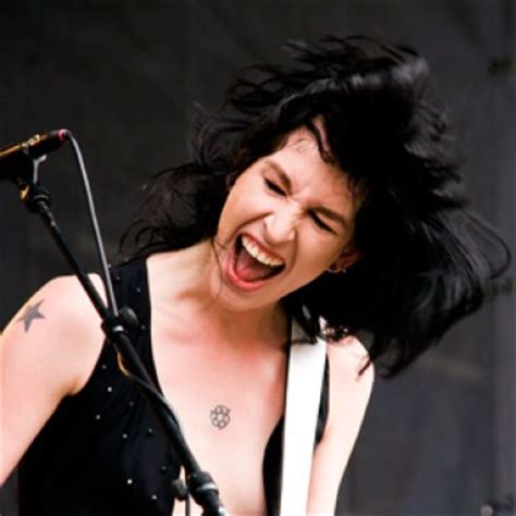 Explore tweets of ryanne van dorst @ellebandita on twitter. Ryanne Van Dorst - Waarom jij naar Metropolis moet komen ...