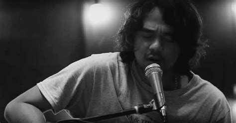 Em bagai seorang diplomat ulung d c g engkau mengelak em d kalau saja aku bukanlah penganggur em a sudah kupacari kau em d jangan bilang tidak. Chord / Kunci Gitar Jason Ranti - Anggurman - CHORDGITARTUA