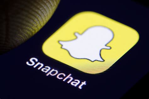 Please don't share your snapchat username on posts. Snapchat : le réseau social met à jour Lens Studio