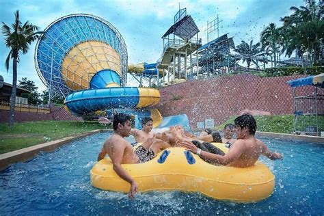 A'famosa theme park is the place to see the ferocious fangs of a tiger and touch docile rabbits all in one place. E-Ticket A'Famosa Water Theme Park-Melaka | Jom Travel Local