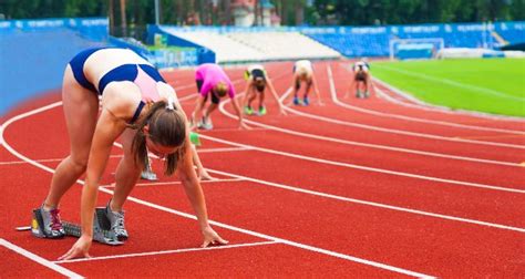 Jogos olímpicos de inverno são um evento multiesportivo realizado a cada quatro anos, reunindo modalidades de desportos de inverno disputadas no gelo e na neve, sendo um dos eventos máximos do movimento olímpico, ao lado dos jogos olímpicos de verão. Datas e locais dos Jogos Olímpicos de 2016 - Guia da Semana