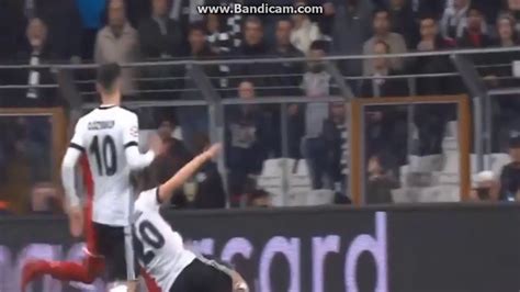 Als studiogast im aktuellen sportstudio spricht er u.a. Sandro Wagner Goal vs Besiktas 1 3 14 03 2018 HD - YouTube