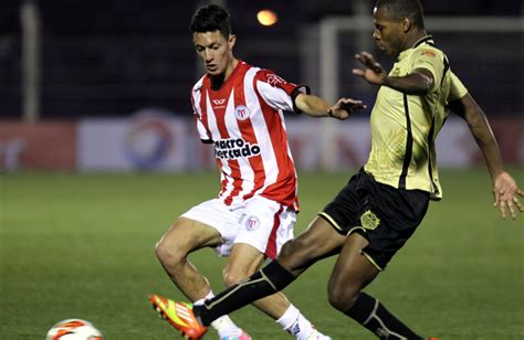 Elvis mosquera in real life. Itagüí empató con River Plate y pasó a octavos de la ...