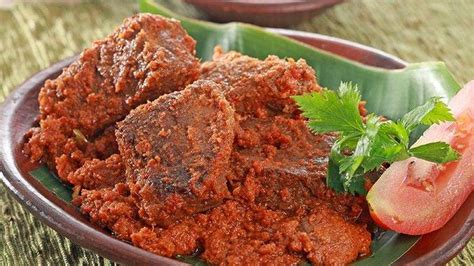 Baik masakan tradisional dari berbagai daerah seperti rendang, tongseng, gulai dan banyak lainnya. Sajian Istimewa Menu Idul Adha, Berikut Resep Membuat ...