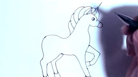 Gambar dan mewarnai tari tradisional dengan menggunakan crayon. Cara menggambar unicorn - YouTube