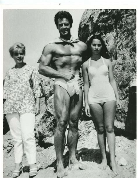 Steve mcqueen, aka the king of cool, has had such a profound influence on every aspect of men's style that it's almost impossible to enumerate. Details about 8b20-19033 shirtless Steve McQueen hanging ...