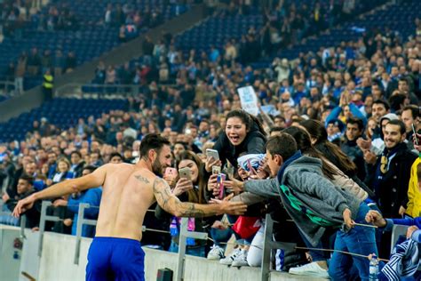 Join the discussion or compare with others! Layún, fichado por el Villarreal | Contenido de actualidad ...