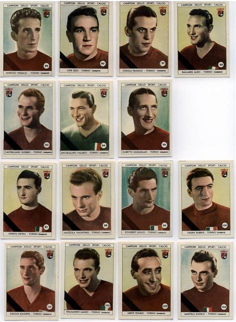 Graffito raffigurante il grande torino, leggendaria squadra di calcio scomparsa nella tragedia di superga il 4 maggio 1949 a torino. SCRIVOQUANDOVOGLIO: LA TRAGEDIA DI SUPERGA (04/05/1949)