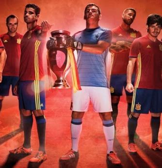 Ver más ideas sobre españa seleccion, españa, español barcelona. La #Eurocopa de #futbol ya está aquí | Fútbol, Camiseta ...