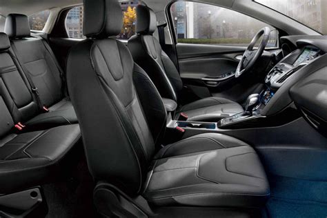 Picture of 2015 ford focus titanium hatchback. 2016 Ford Focus Hatchback Interior Photos | CarBuzz