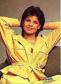 Carola häggkvist sings främling for sweden in the 1983 eurovision song contest and ends up in third place. schlagers