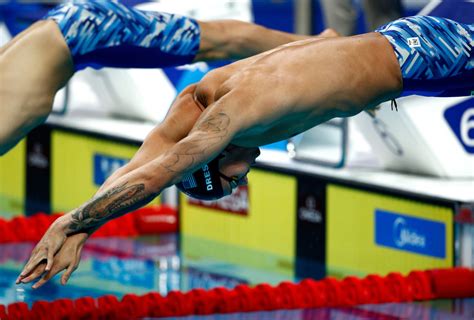 Caeleb dressel tossed his medal to a teammate after winning the 4x100m freestyle relay earlier in the week. Caeleb Remel Dressel - Caeleb Remel Dressel Photos ...