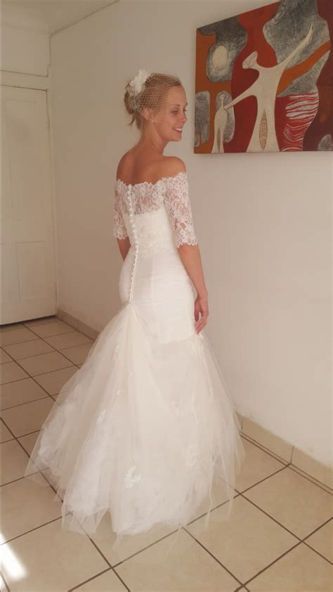 Talk with sellers using our messaging platform & keep contract details private. Venus 8677 Second Hand Wedding Dress on Sale 24% Off ...