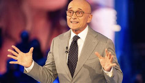 Alfonso signorini, direttore del settimanale chi e autore del libro autobiografico 'l'altra parte di me'. Alfonso Signorini commenta il caso Adua e Morra: "Aspetti ...