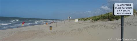 Ostende #ostende #belgique #plage #sculpturemonumentale #arnequinze #rocksstrangers #beaufort04. Plage naturiste de Bredene