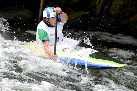 Mesmo classificada, a atleta, de 25 anos, passou por dificuldades para manter o ritmo da preparação por causa da pandemia. Atleta que descobriu canoagem em Mato Grosso conquista ...