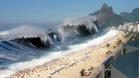It is derived from tsu, which means a tsunami is a series of huge waves. ¿Habrá un Tsunami en EEUU en 2014? - YouTube