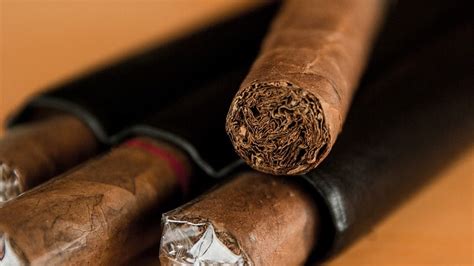 Rokok gudang garam di jual di jepang rokok indonesia sudah bisa kalian beli di luar negeri ,di jepang banyak sekali di jual. Jenis-Jenis Rokok yang Wajib Anda Ketahui | Tobakonis