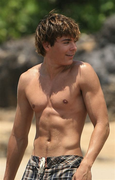 Find the perfect zac efron young stock photos and editorial news pictures from getty images. Zac Efron | Mariana