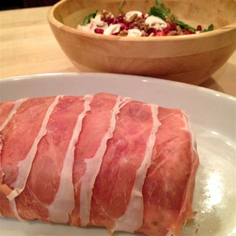 What goes good with pork tenderloin? To Bake A Pork Tenderloin Wrapped In Foil - The Best How ...