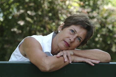 Trouvez des images de stock de femme 60 ans en hd et des millions d'autres photos, illustrations et images vectorielles de stock libres de droits dans la collection shutterstock. HAITI CONNEXION CULTURE: Sexualité : "La femme de 50-60 ...