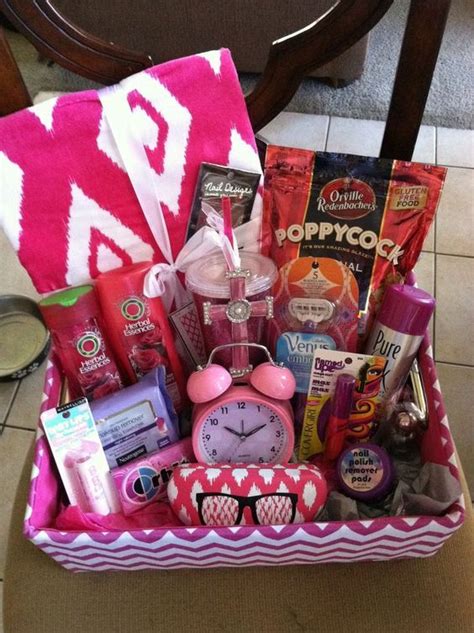 By gifting someone a victoria secret gift card, you are bound to bring great joy to their lives. Más de 25 ideas increíbles sobre Women gift baskets en ...