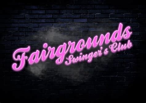 Users rated the everybodys darling at the swingers club videos as very hot with a 75% rating, porno video uploaded to main category: Fairgrounds Swingers Club