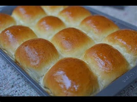 3 of the most common baking ingredients. Recipe For Sweet Bread Rolls Using Self Rising Flour - My ...