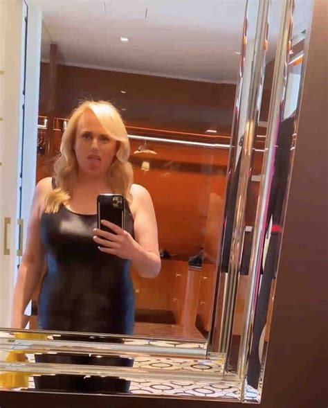 Kaum zu glauben, aber rebel wilson feiert heute ihren 35 geburtstag. Rebel Wilson zeigt ihre neue Figur in einem Leder-Catsuit