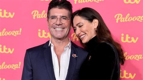 'i apologize to her, and wish her well.' texas deputy attorney general aaron reitz (left) apologized wednesday after. Nach Unfall: Simon Cowell bekommt klare Ansage von ...