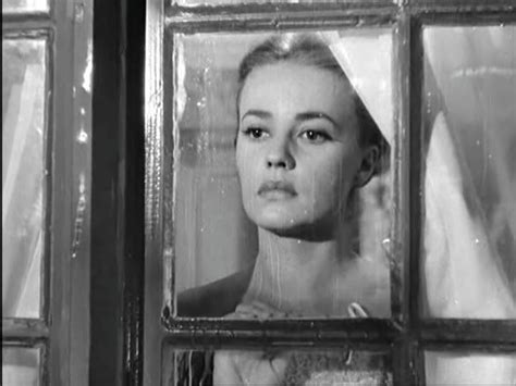 Soy karina oliva, gobernadora regional por la rm. .jeanne moreau | Cinéma français, Jeanne moreau, Deneuve