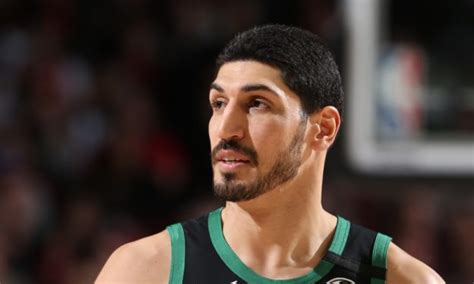 Maç trafiği oldukça yoğun olan nba'de bu sezon pandemiden dolayı takımlar zaman zaman bir maçın ardından 24 saat geçmeden ikinci maça çıktılar. Enes Kanter says other Turkish NBAers don't talk to him ...